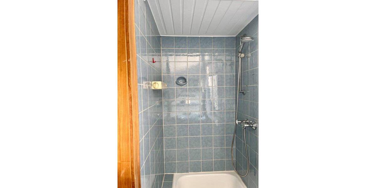 Etagenwohnung Düsseldorf Lörick - 3 Zimmer, 70 m&sup2;, 840&euro; | Angebot:26915493