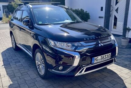 Mitsubishi Plug-in Hybrid Outlander 50.446 km 20.900 &euro; Mönchengladbach 41199