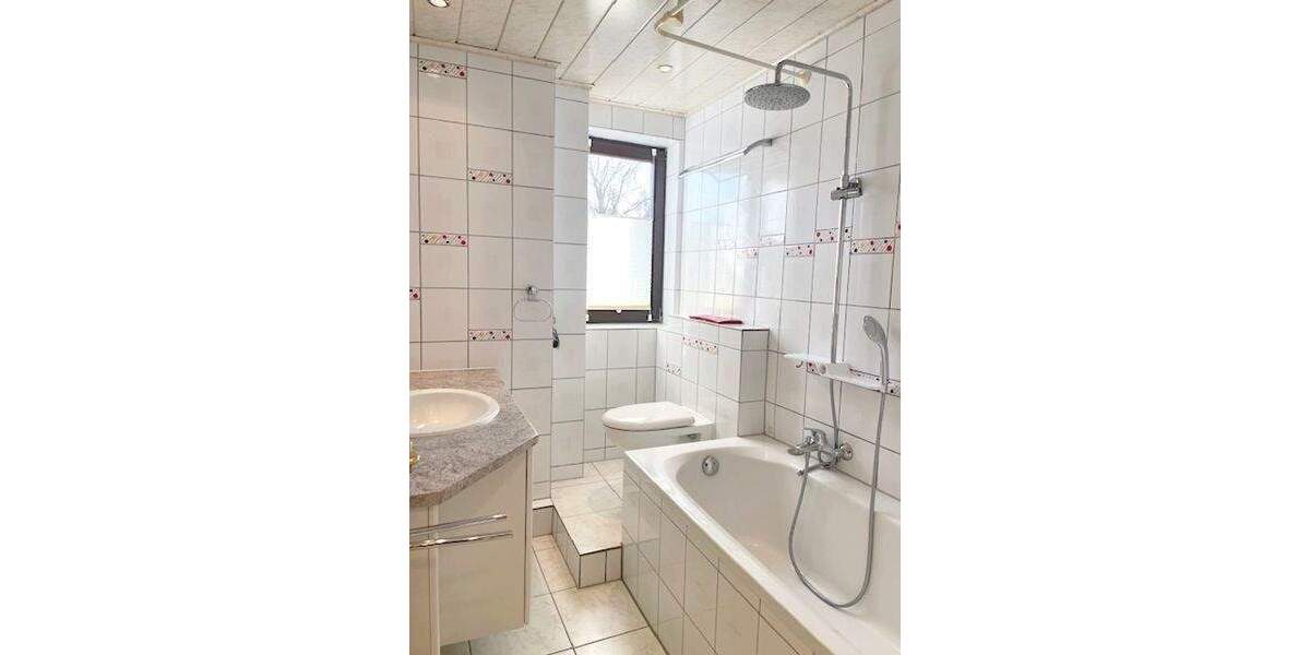 Reihenendhaus Grevenbroich Hemmerden - 5 Zimmer, 123 m&sup2;, 348.000&euro; | Angebot:25248526