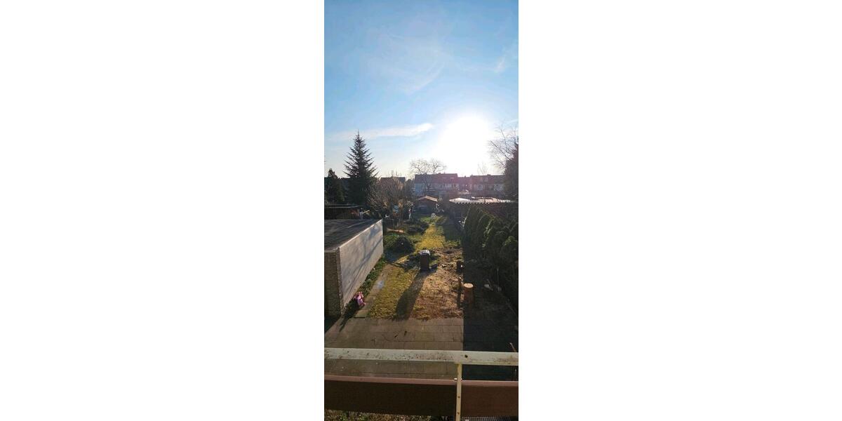 Etagenwohnung Dormagen Hackenbroich - 4 Zimmer, 84 m&sup2;, 1.200&euro; | Angebot:25370631