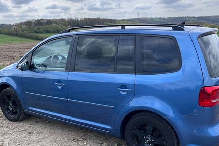 VW Touran 110.756 km 9.750 &euro; Remscheid 42899