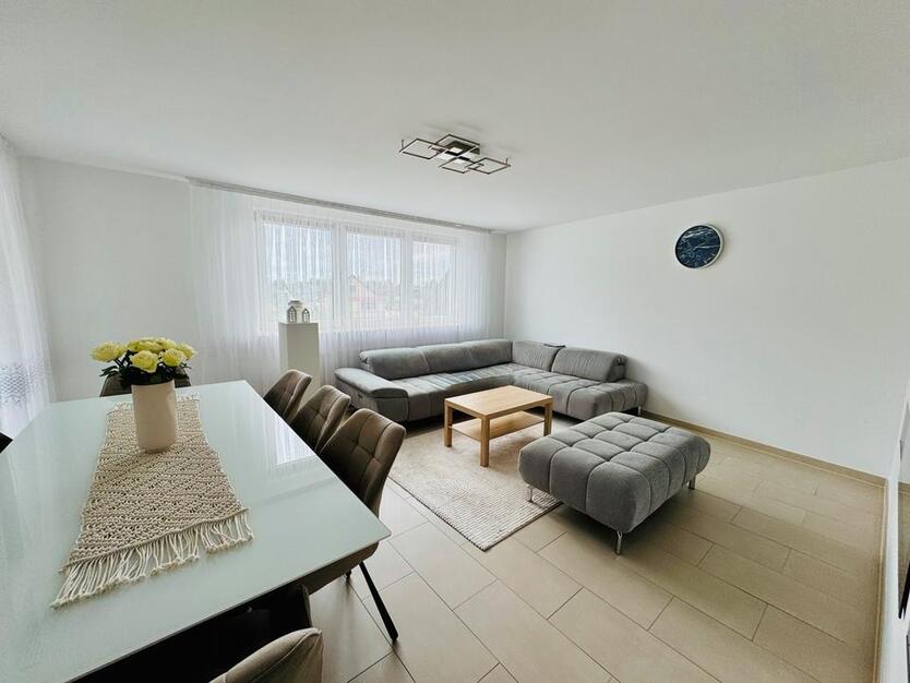 Familienfreundlich & modern - sanierte 4-Zimmer-ETW in OB-Lirich zimmer