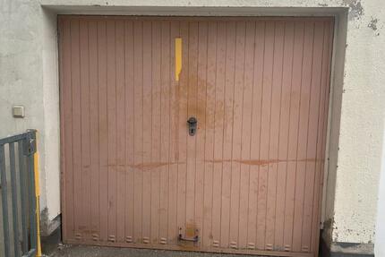 Garagen / Stellplätze Düsseldorf Heerdt - 130&euro; | Angebot:25906502