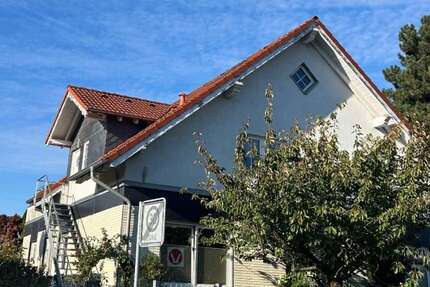 Haus zum Kaufen in Monheim am Rhein 895.000 € 322 m² 11 zimmer