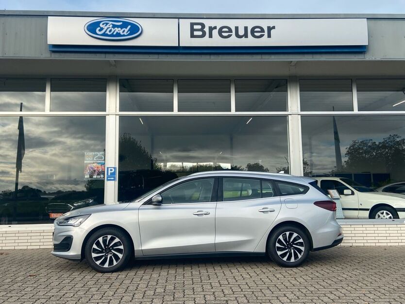 Ford Focus 33.200 km 19.780 € Willich-Anrath 47877