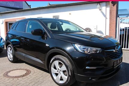 Opel Grandland (X) 183.424 km 6.990 &euro; Hilden bei Düsseldorf 40721