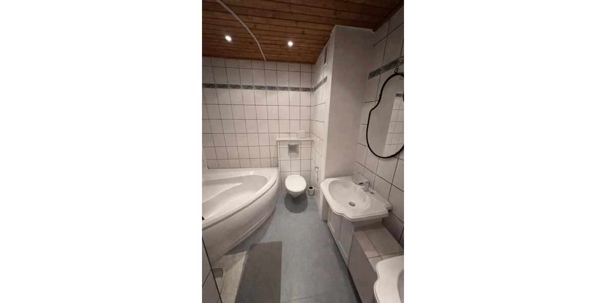 Reihenhaus Wuppertal Cronenberg - 6 Zimmer, 114 m&sup2;, 475.000&euro; | Angebot:26960405