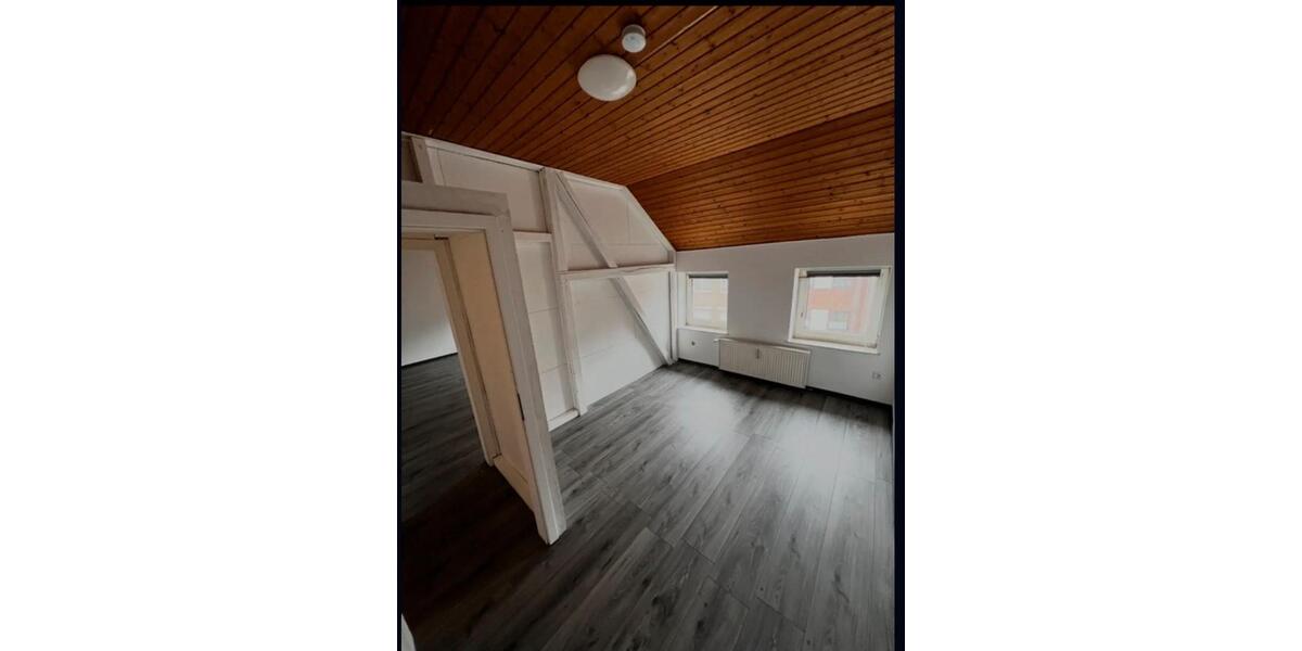 Mehrfamilienhaus, Wohnhaus Mönchengladbach Süd - 7 Zimmer, 200 m&sup2;, 329.000&euro; | Angebot:27143632
