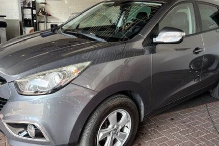 Hyundai ix35 205.000 km 6.600 &euro; Moers 47441