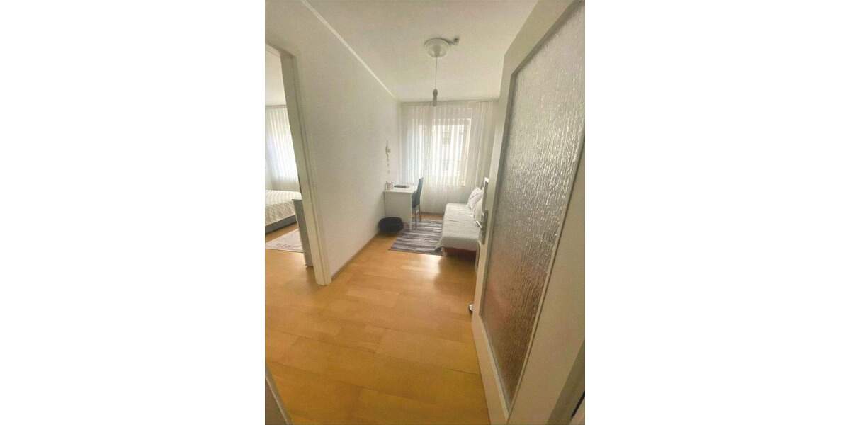 *Krefeld: Charmantes und gepflegtes Stadthaus für die große Familie inkl. kleinem Lagerraum Top* 5 zimmer