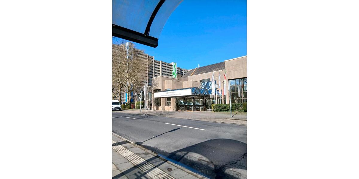 Etagenwohnung Neuss - 4 Zimmer, 108 m&sup2;, 280.000&euro; | Angebot:25745996