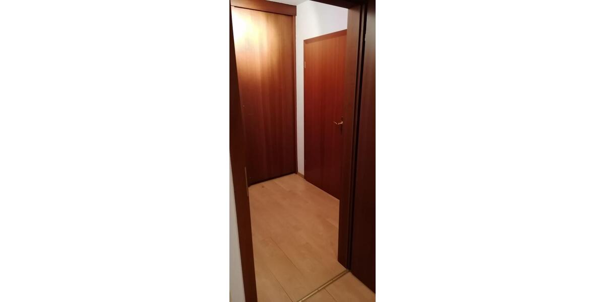 Hochparterre Ratingen Tiefenbroich - 2 Zimmer, 64 m&sup2;, 210.000&euro; | Angebot:26959481