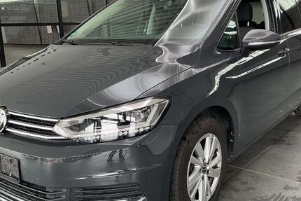 VW Touran 34.000 km 29.300 &euro; Meerbusch 40668