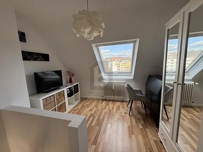 CHARMANTE MAISONETTE FÜR PAARE ODER SINGLES 2 zimmer
