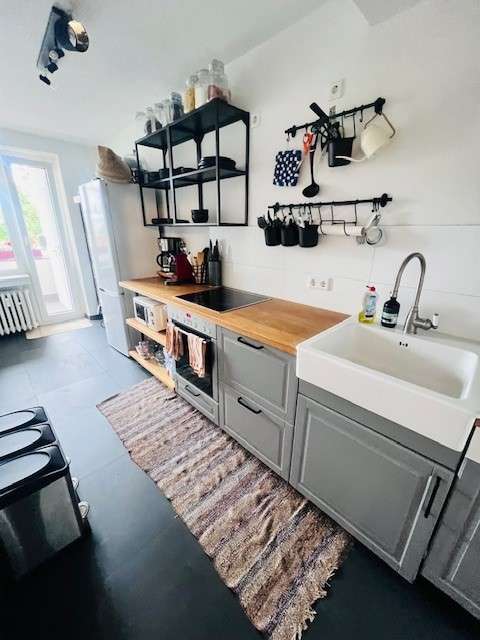 Wohnung zum Mieten in Düsseldorf 949 € 64 m²