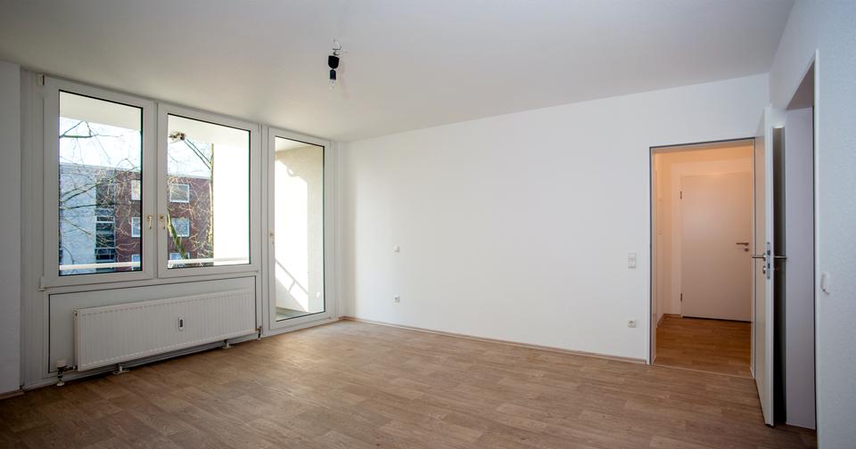 * * SINGLEWOHNUNG * * Moderne 1-Zimmer-Wohnung m. Südloggia 1 zimmer