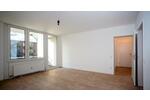 * * SINGLEWOHNUNG * * Moderne 1-Zimmer-Wohnung m. Südloggia 1 zimmer