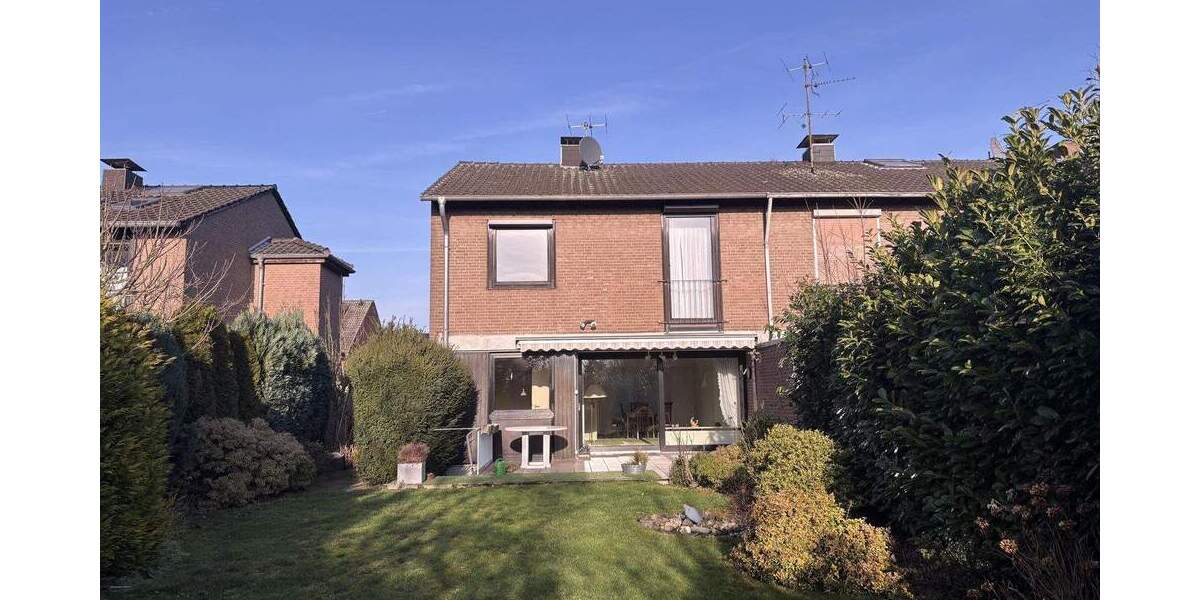 Reihenendhaus Krefeld Traar - 4 Zimmer, 100 m&sup2;, 389.000&euro; | Angebot:25741177