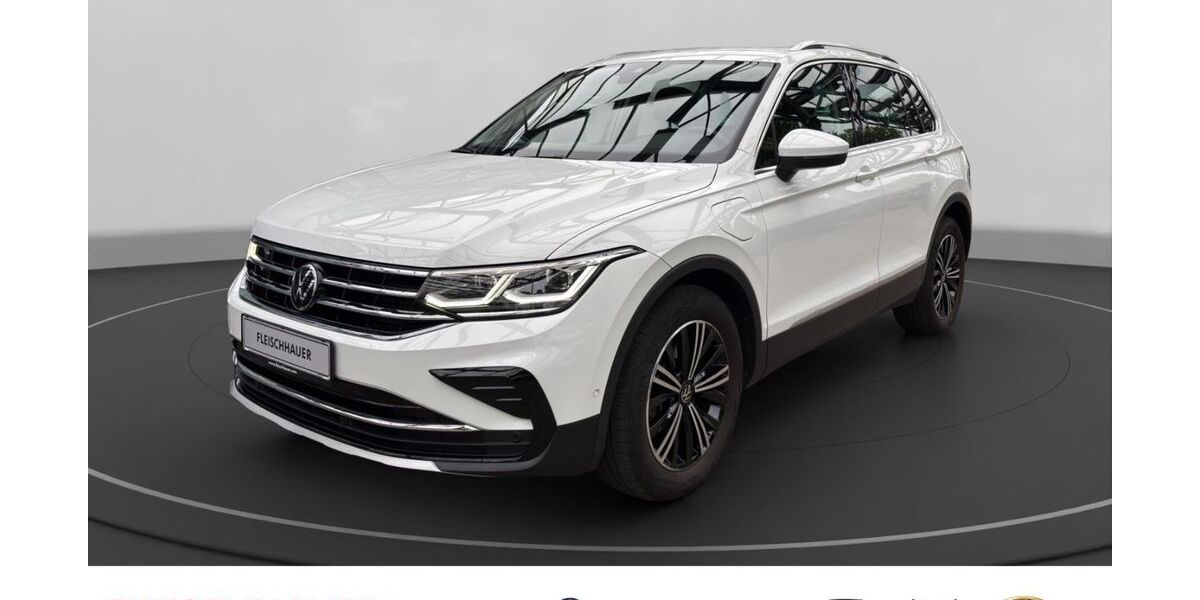 VW Tiguan 64.129 km 27.970 &euro; Mönchengladbach 41238