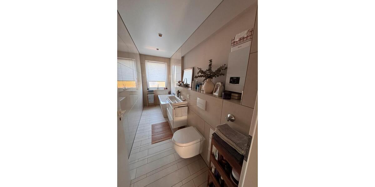 Etagenwohnung Düsseldorf Stadtbezirk 9 - 1 Zimmer, 75 m&sup2;, 369.000&euro; | Angebot:26522561