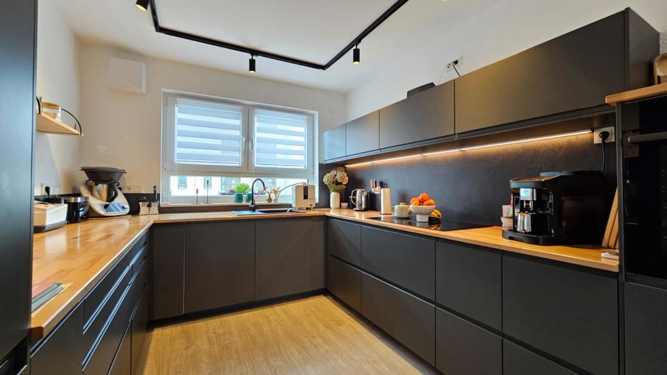 Reihenhaus Duisburg Essenberg - 5 Zimmer, 142 m&sup2;, 1.950&euro; | Angebot:25368987