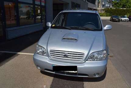 Kia Carnival 97.385 km 7.895 &euro; Mönchengladbach 41236