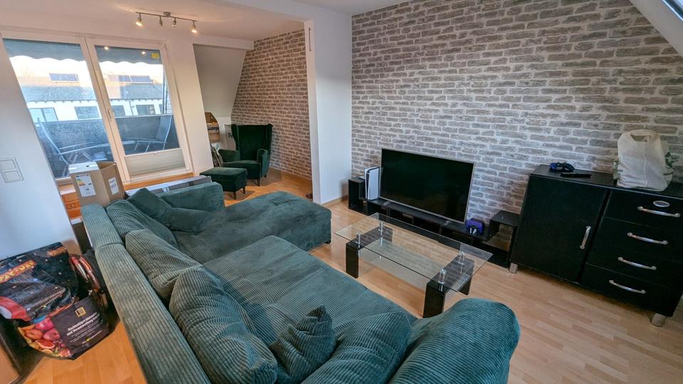 Dachgeschoßwohnung Viersen Hülsdonk - 3.5 Zimmer, 106 m&sup2;, 1.060&euro; | Angebot:25571220