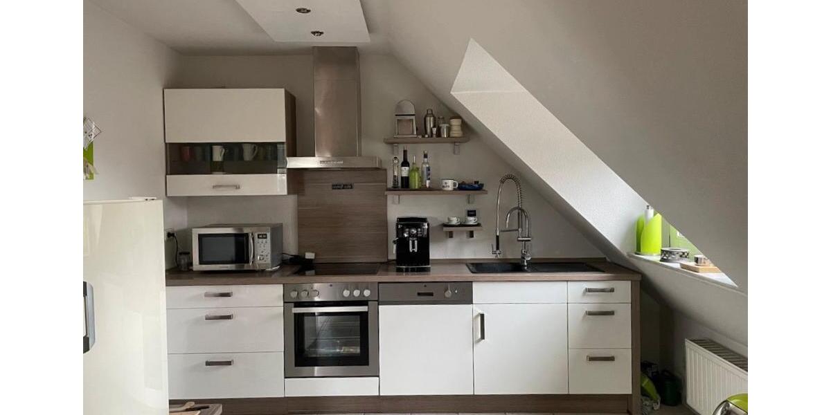 Dachgeschoßwohnung Mönchengladbach Nord - 3 Zimmer, 170 m&sup2;, 189.000&euro; | Angebot:26877060