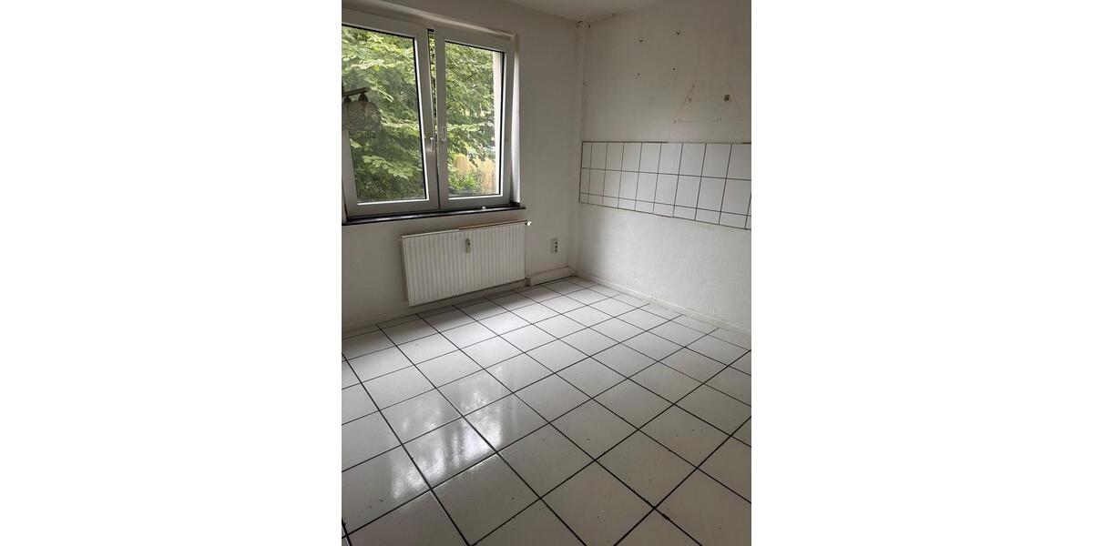 Etagenwohnung Mönchengladbach - 3.5 Zimmer, 62 m&sup2;, 115.000&euro; | Angebot:27109948