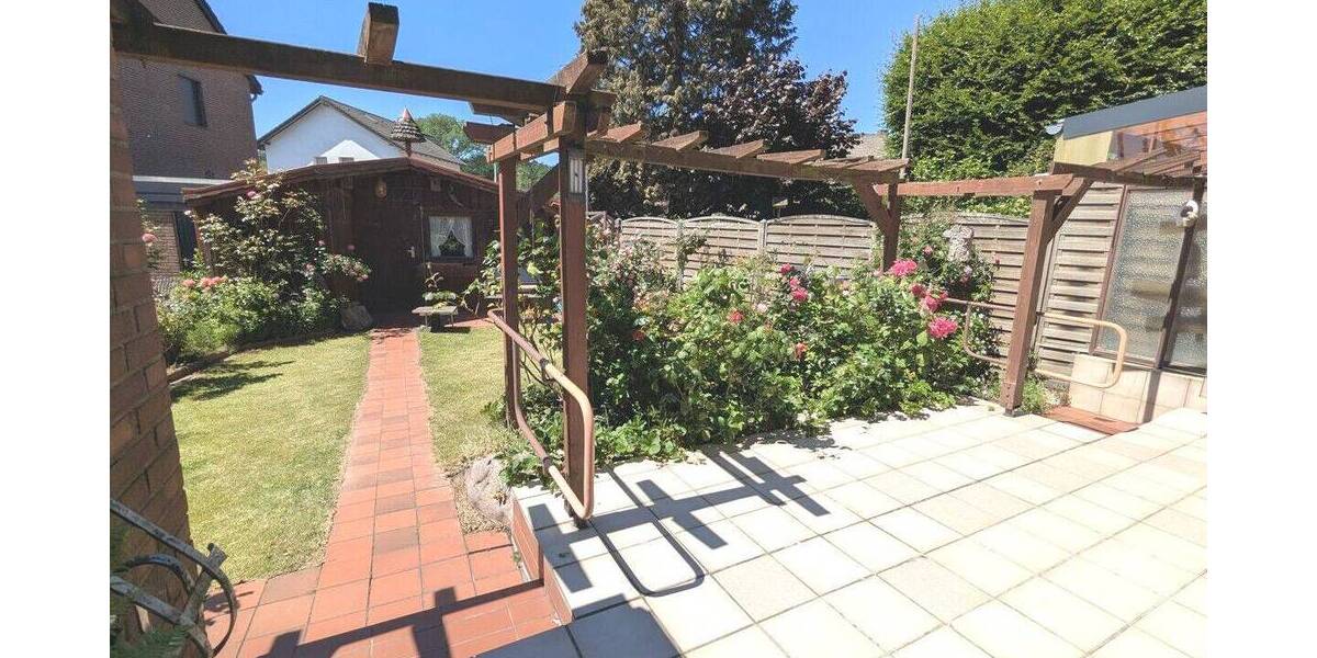 Doppelhaushälfte Grevenbroich / Gustorf Gustorf - 5 Zimmer, 161 m&sup2;, 398.000&euro; | Angebot:26875384
