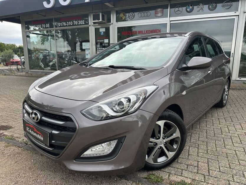 i30