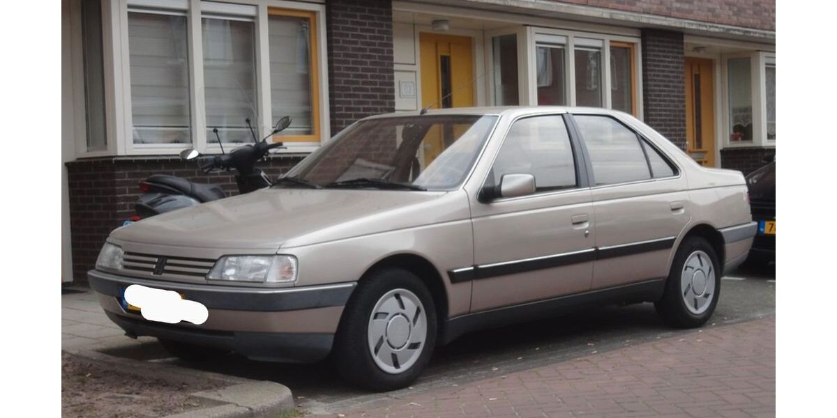 Peugeot 405 28.000 km 4.900 &euro; Moers 47447