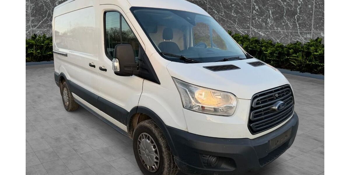 Ford Transit 274.600 km 6.700 &euro; Hilden 40721