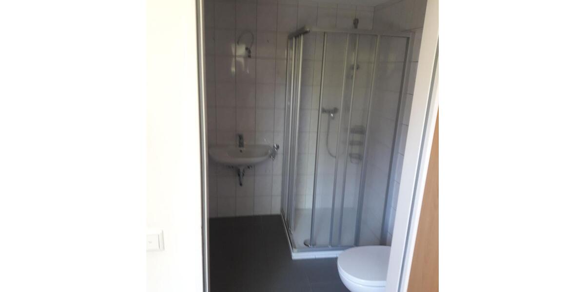 Etagenwohnung Solingen Wald - 2 Zimmer, 52 m&sup2;, 282&euro; | Angebot:25253611