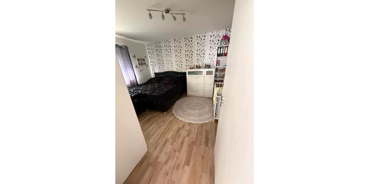 Etagenwohnung Wuppertal Elberfeld - 3 Zimmer, 78 m&sup2;, 710&euro; | Angebot:26341665