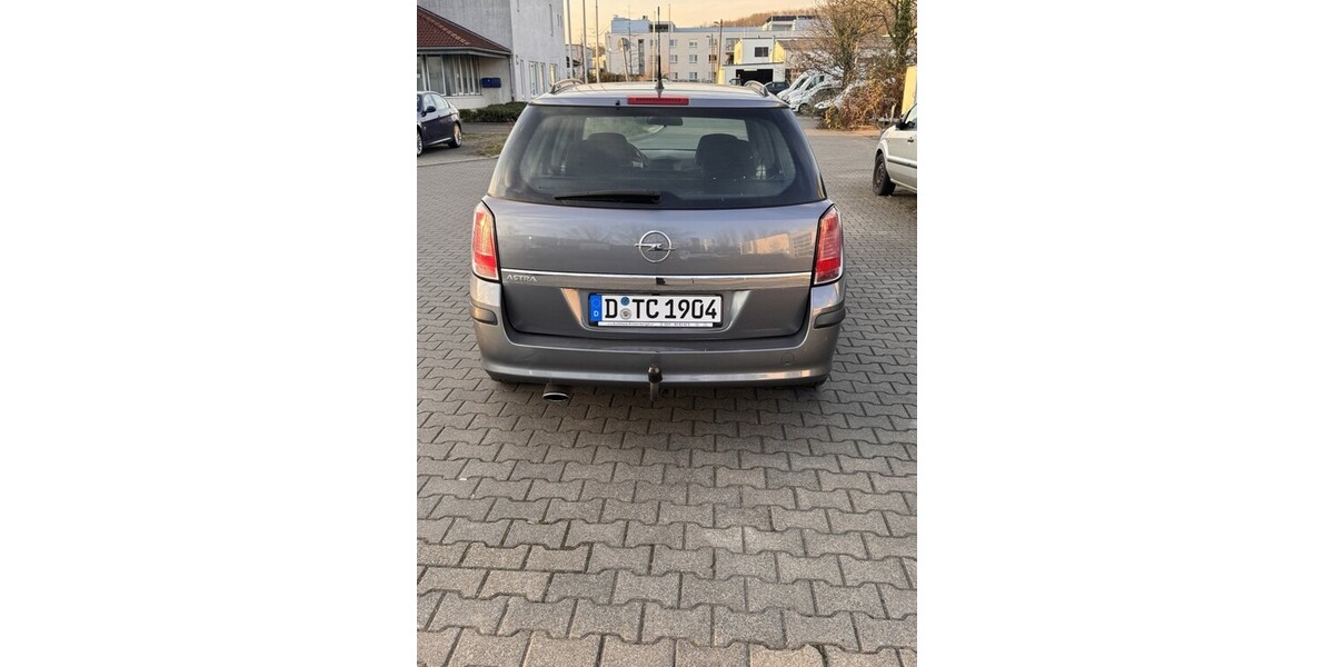 Opel Astra H 158.000 km 3.590 &euro; Düsseldorf 40213