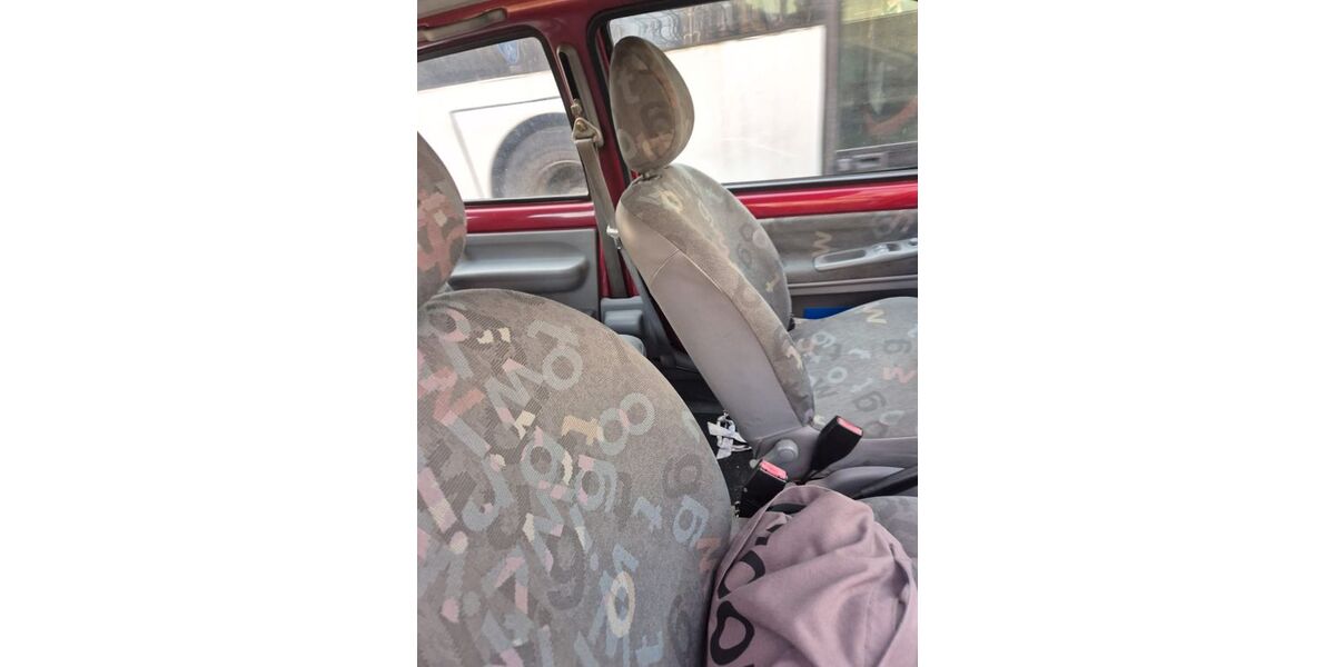 Renault Twingo 145.000 km 1.149 &euro; Moers 47445