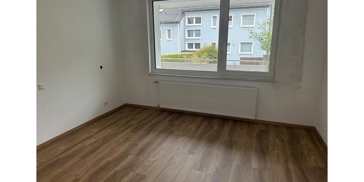 Erdgeschoßwohnung Wuppertal Gemarkung Vohwinkel - 3 Zimmer, 70 m&sup2;, 185.000&euro; | Angebot:26875520