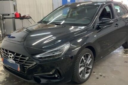 Hyundai i30 21.826 km 19.481 &euro; Mönchengladbach 41061
