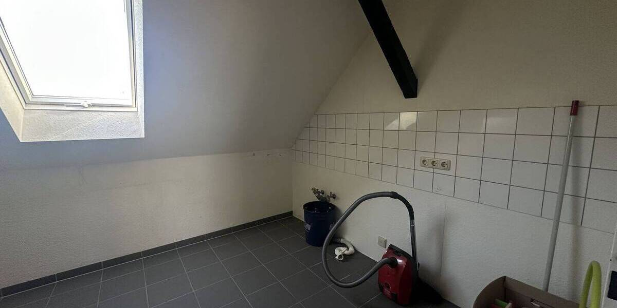 Mehrfamilienhaus, Wohnhaus Mönchengladbach Mülfort - 7 Zimmer, 193 m&sup2;, 349.000&euro; | Angebot:26454206