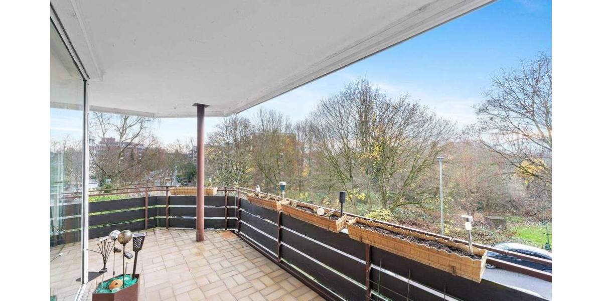 Etagenwohnung Düsseldorf Gerresheim - 4 Zimmer, 98 m&sup2;, 360.000&euro; | Angebot:24270441