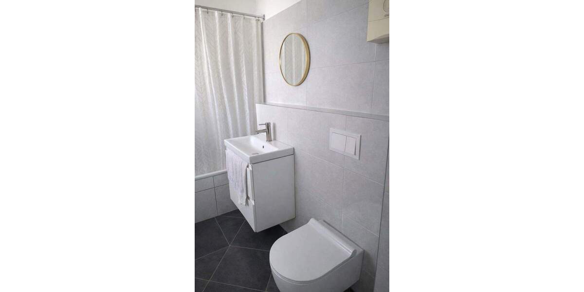 Moderne 5-Zimmer-Wohnung in Düsseldorf-Benrath großer Balkon & Grünfläche von privat, ohne Makler 5 zimmer