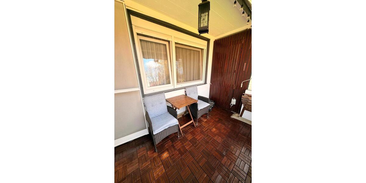 Etagenwohnung Düsseldorf Stadtbezirk 9 - 4 Zimmer, 99 m&sup2;, 395.000&euro; | Angebot:26150401