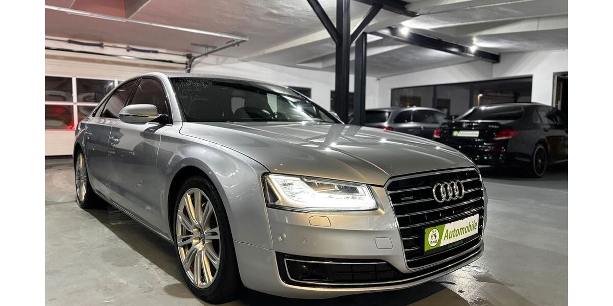Audi A8 208.000 km 21.699 &euro; Solingen 42697