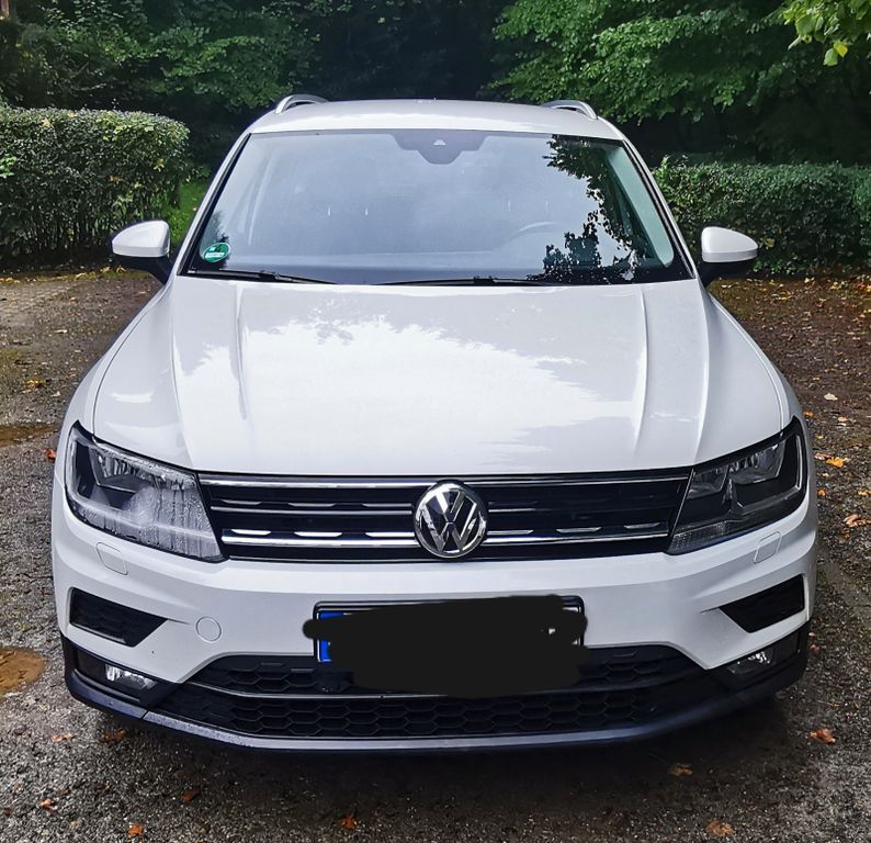 VW Tiguan 109.000 km 18.500 € Leverkusen 51381