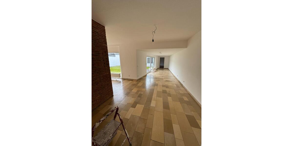 Bungalow Duisburg Essenberg - 4.5 Zimmer, 130 m&sup2;, 384.000&euro; | Angebot:26932007