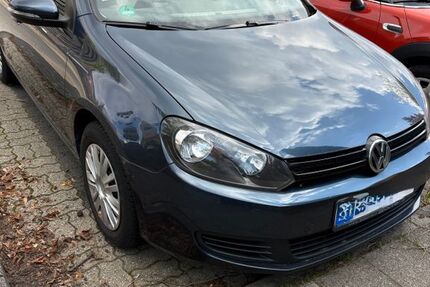 VW Golf 148.000 km 4.000 € Meerbusch 40668