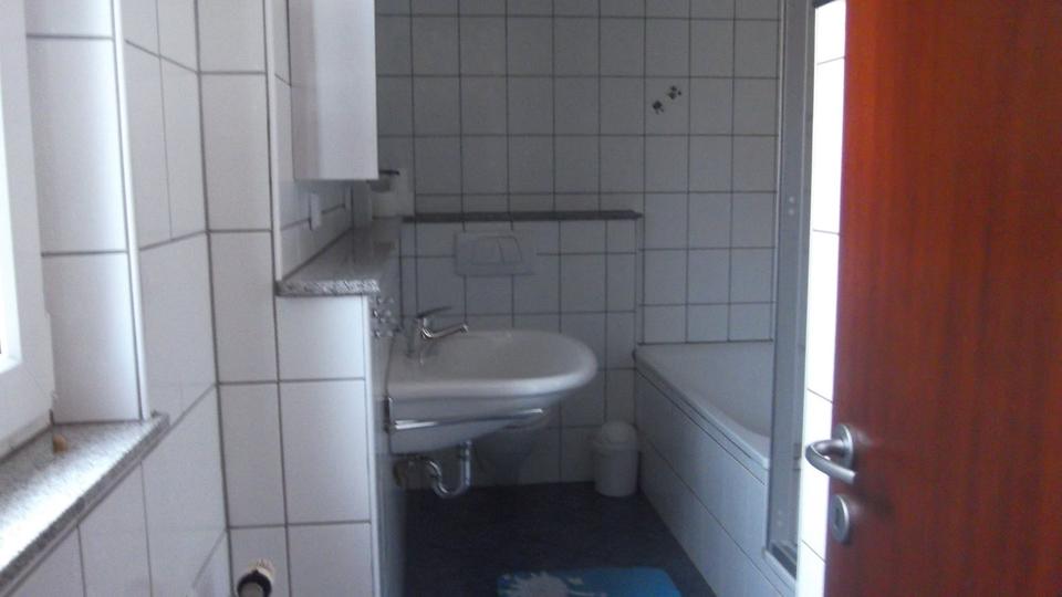Etagenwohnung Korschenbroich - 5 Zimmer, 110 m&sup2;, 2.100&euro; | Angebot:25612834