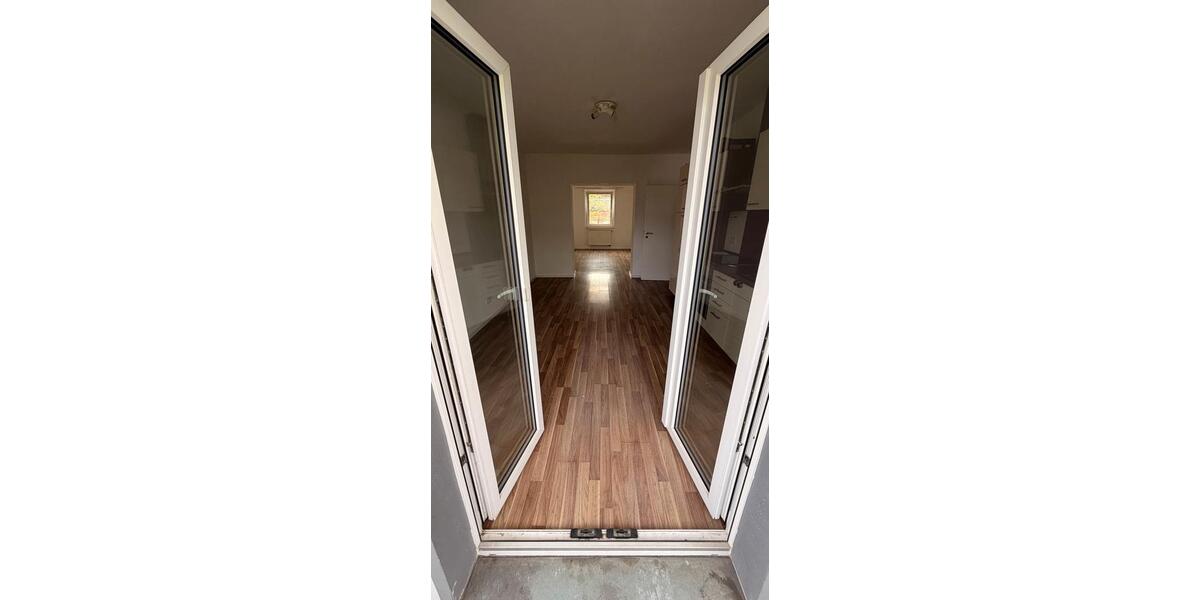 Etagenwohnung Düsseldorf Oberbilk - 2 Zimmer, 61 m&sup2;, 820&euro; | Angebot:26415626