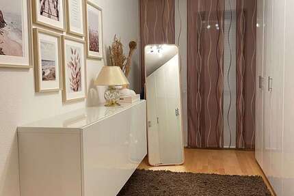 Haus zum Kaufen in Köln 680.000 € 180 m²